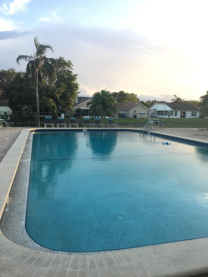 Oasis Villa Retreat Bradenton Dış mekan fotoğraf